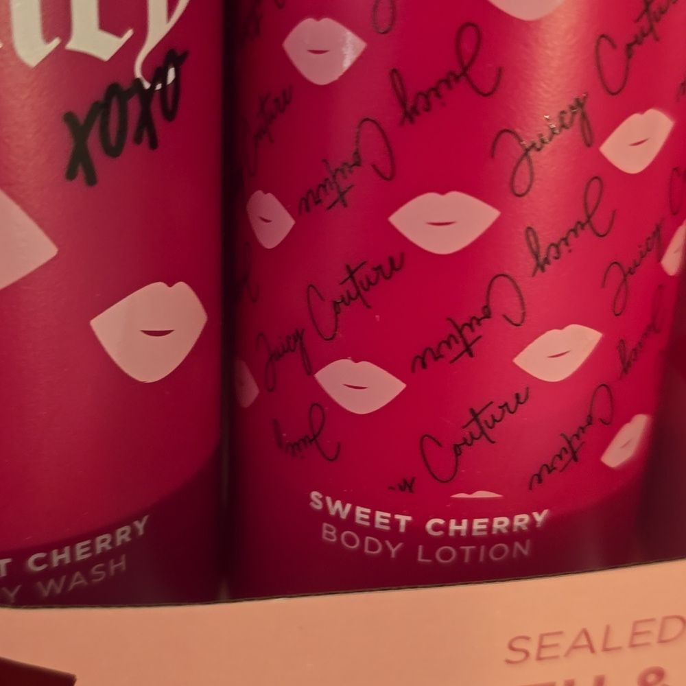 Juicy Couture Sealed With A Kiss Bath & Body Set - Picture 7 of 8